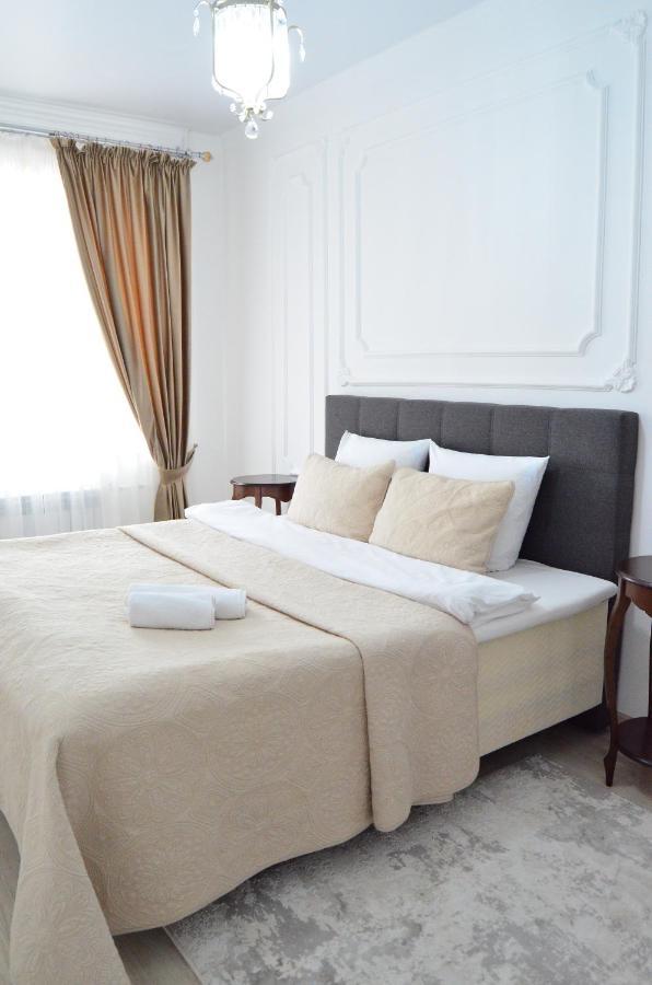 Golden Park Hotel Pawłodar Zewnętrze zdjęcie