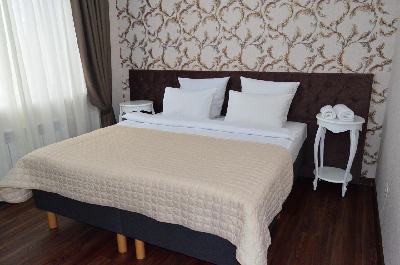 Golden Park Hotel Pawłodar Zewnętrze zdjęcie