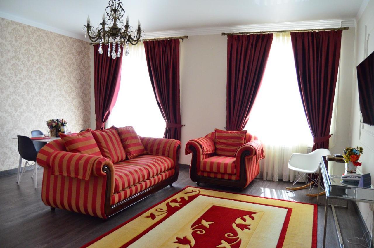 Golden Park Hotel Pawłodar Zewnętrze zdjęcie