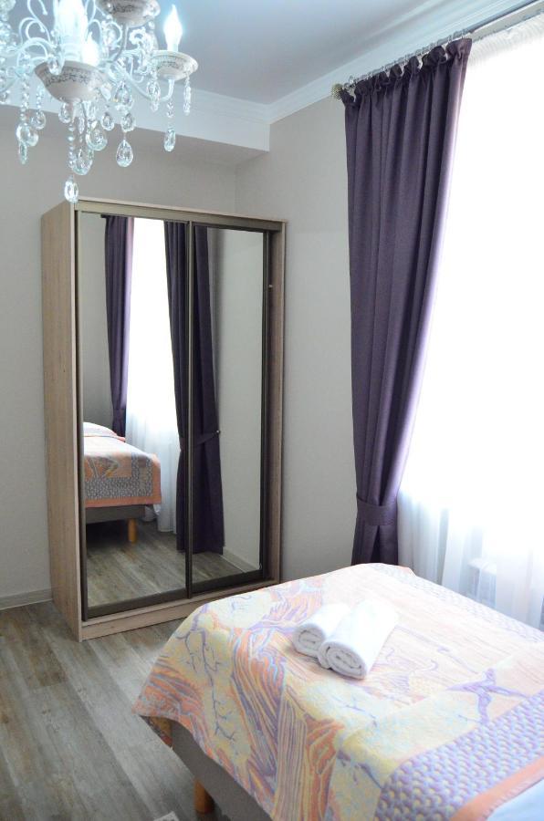 Golden Park Hotel Pawłodar Zewnętrze zdjęcie