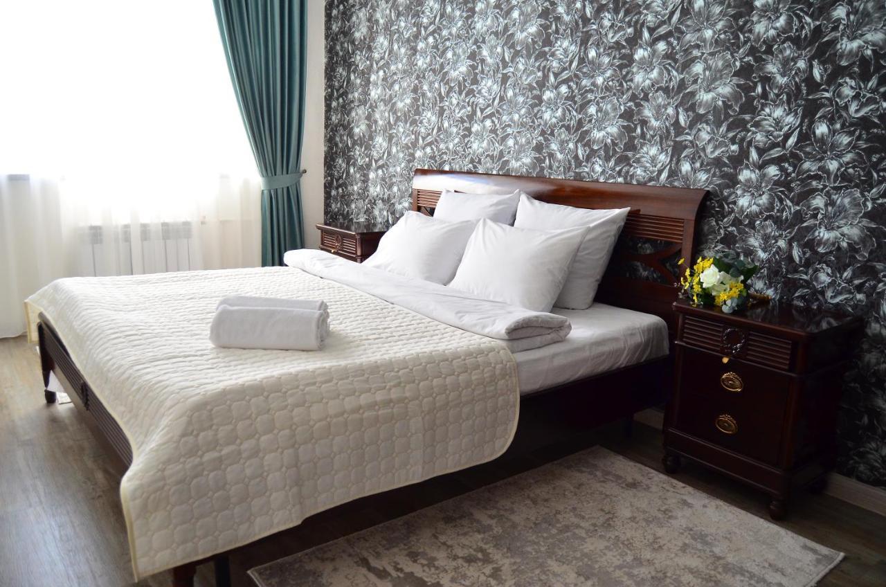 Golden Park Hotel Pawłodar Zewnętrze zdjęcie