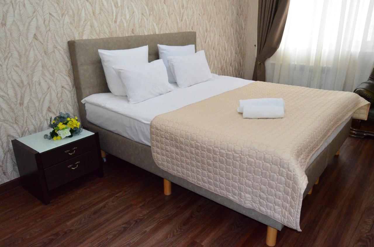 Golden Park Hotel Pawłodar Zewnętrze zdjęcie